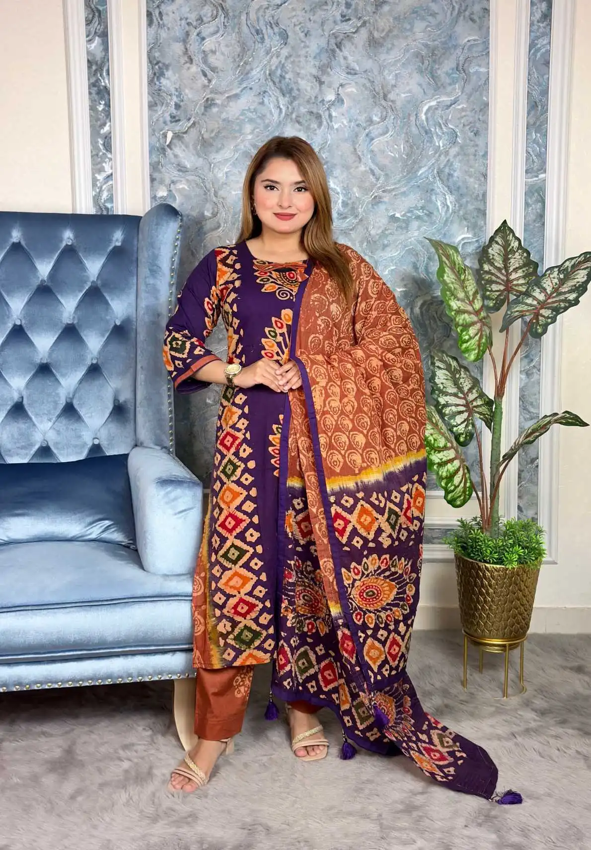 আনস্টিচ প্রিমিয়াম কটন বেক্সি বাটিক থ্রি-পিস জামা + ওড়না + প্যান্ট (BB-11)