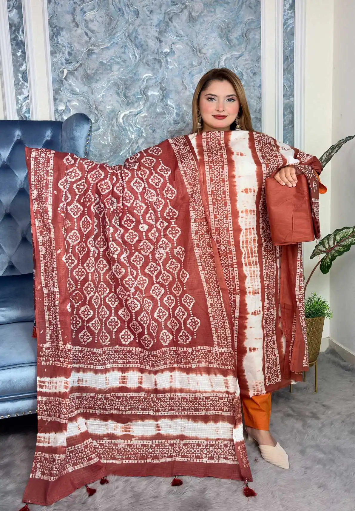 আনস্টিচ প্রিমিয়াম কটন বেক্সি বাটিক থ্রি-পিস জামা + ওড়না + প্যান্ট (BB-6)